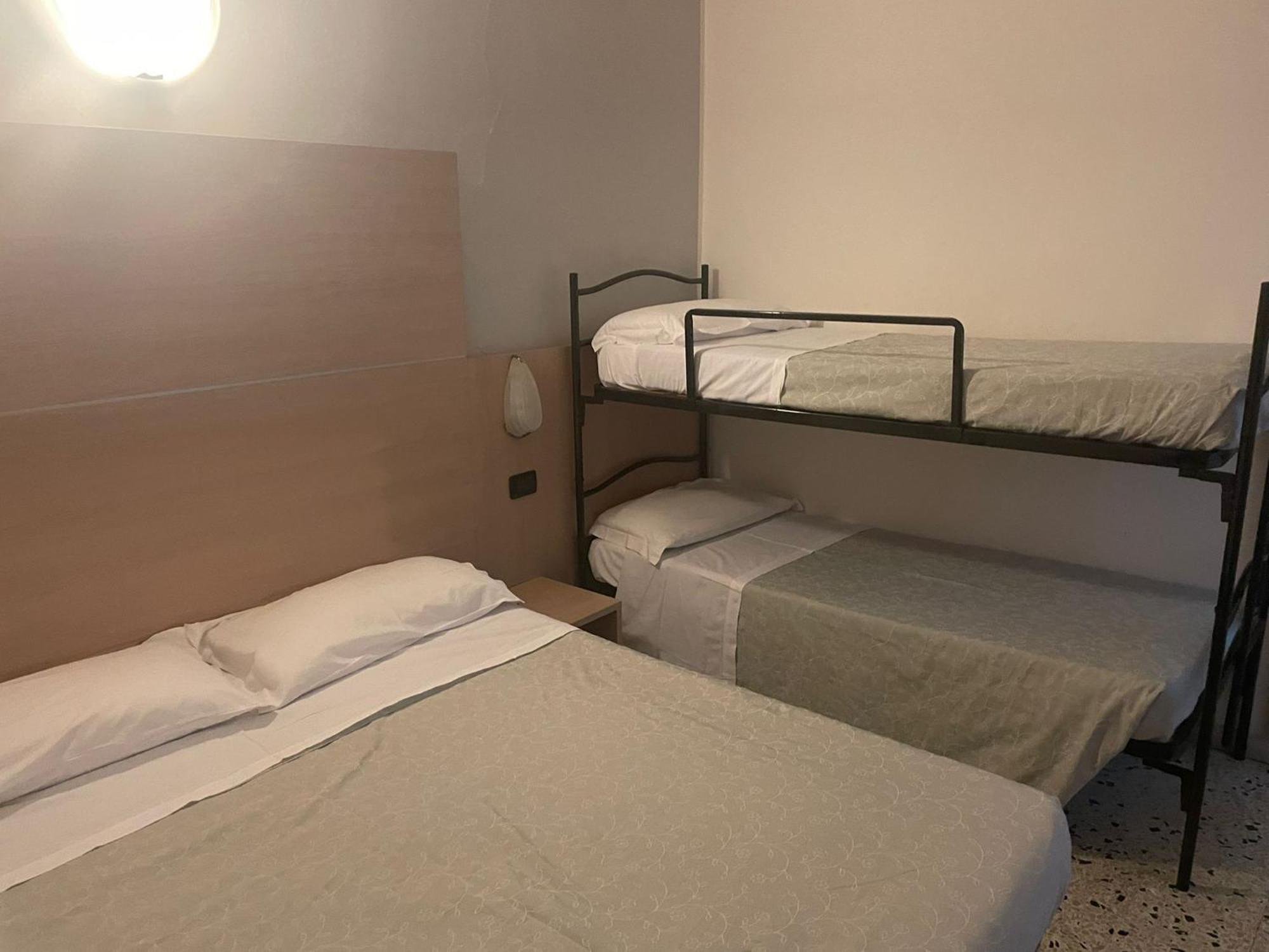 Hotel Veliero Rimini Eksteriør billede