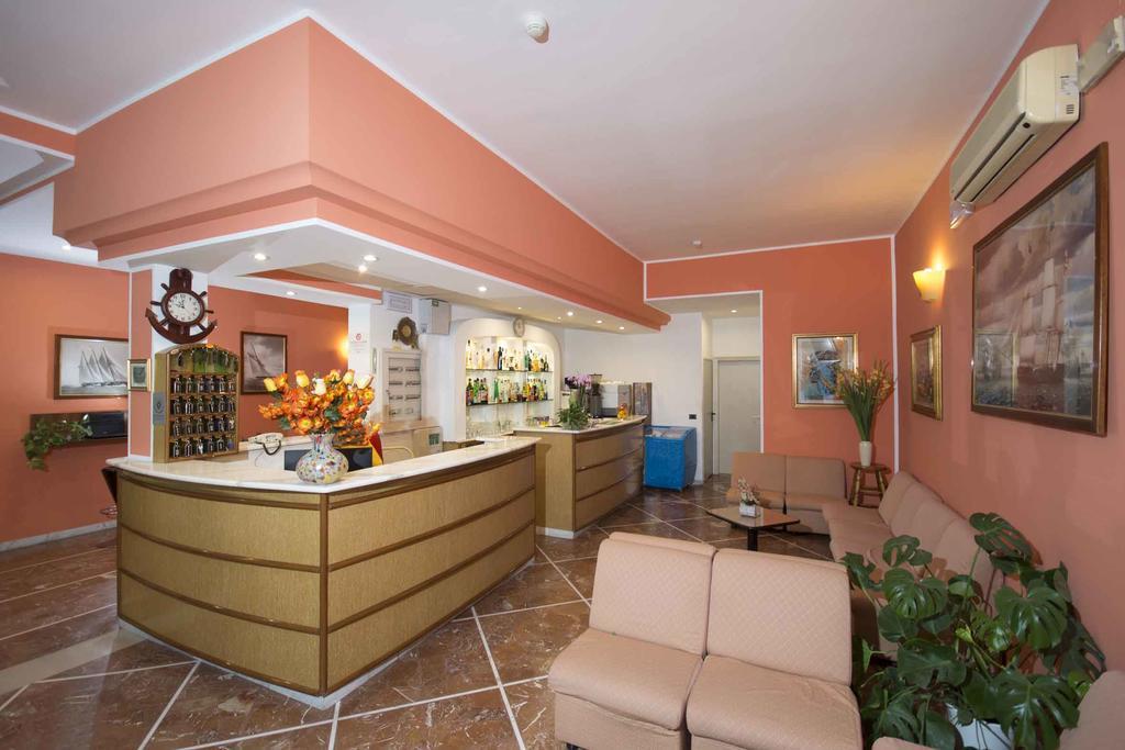 Hotel Veliero Rimini Eksteriør billede