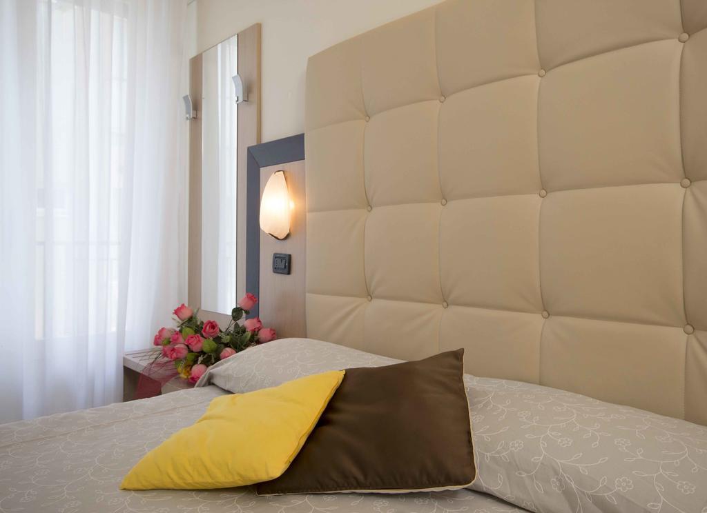 Hotel Veliero Rimini Værelse billede